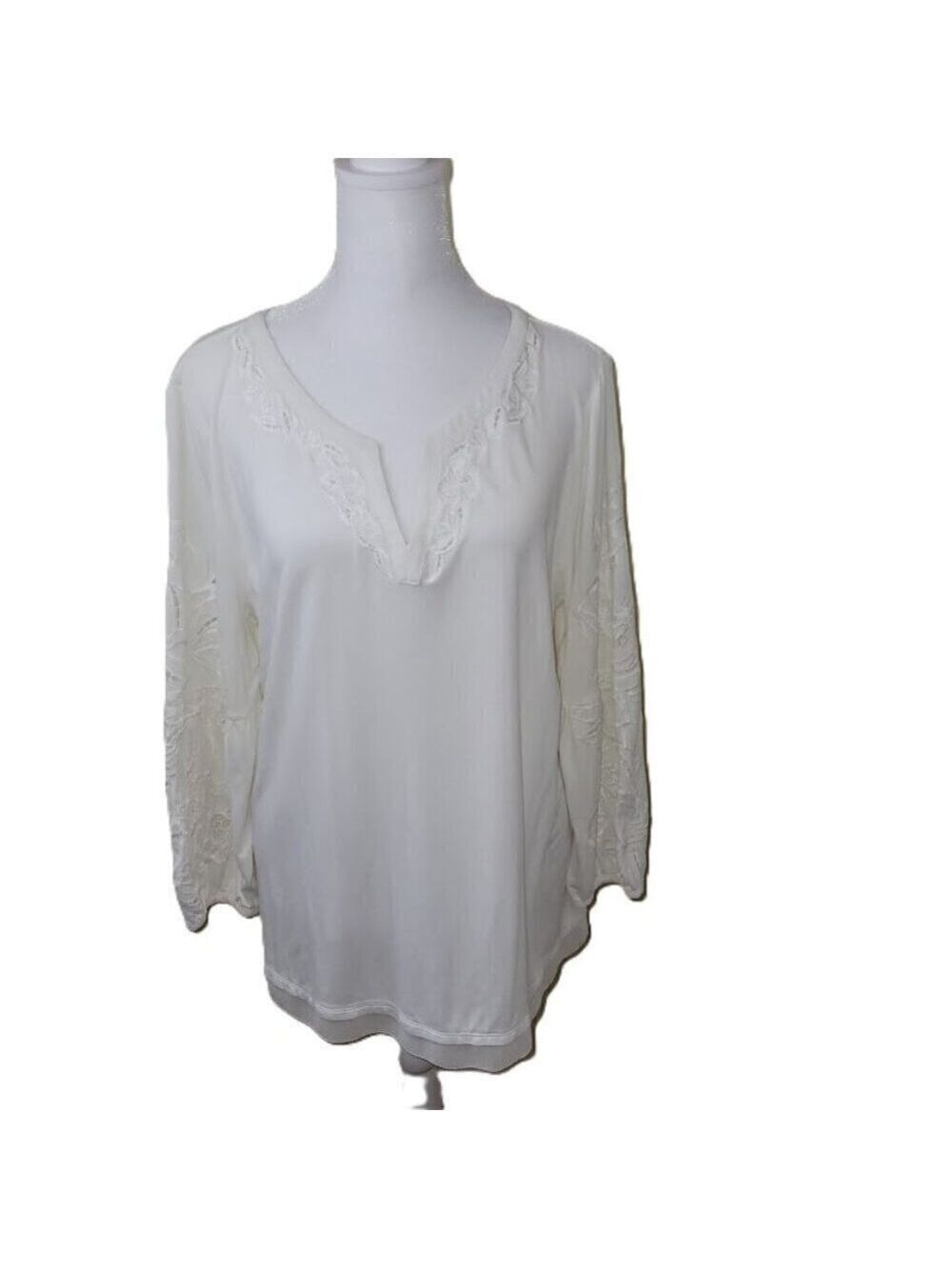 WHBM Embroidered Top 3/4 Lantern Sleeve Soft White V-Neck Relaxed Fit Blouse L